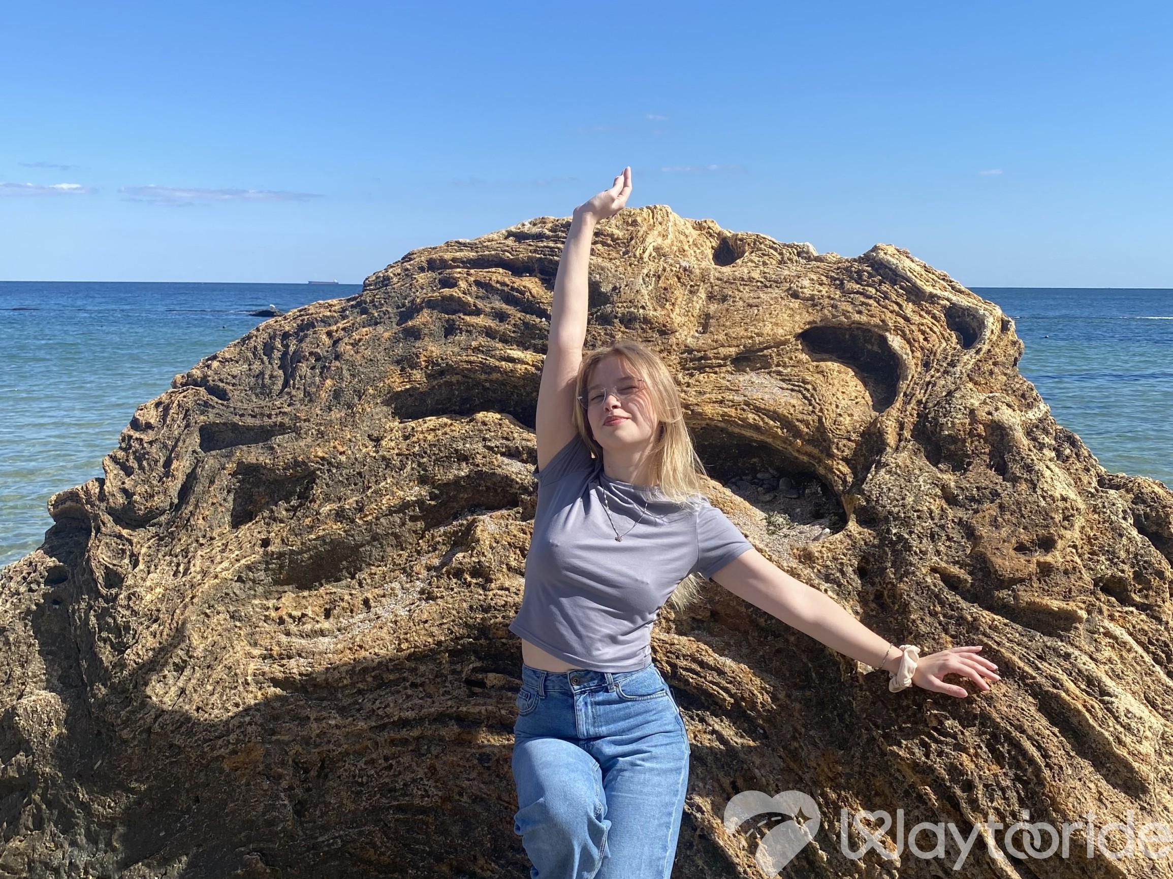 Why is voice sometimes more powerful than a photo?