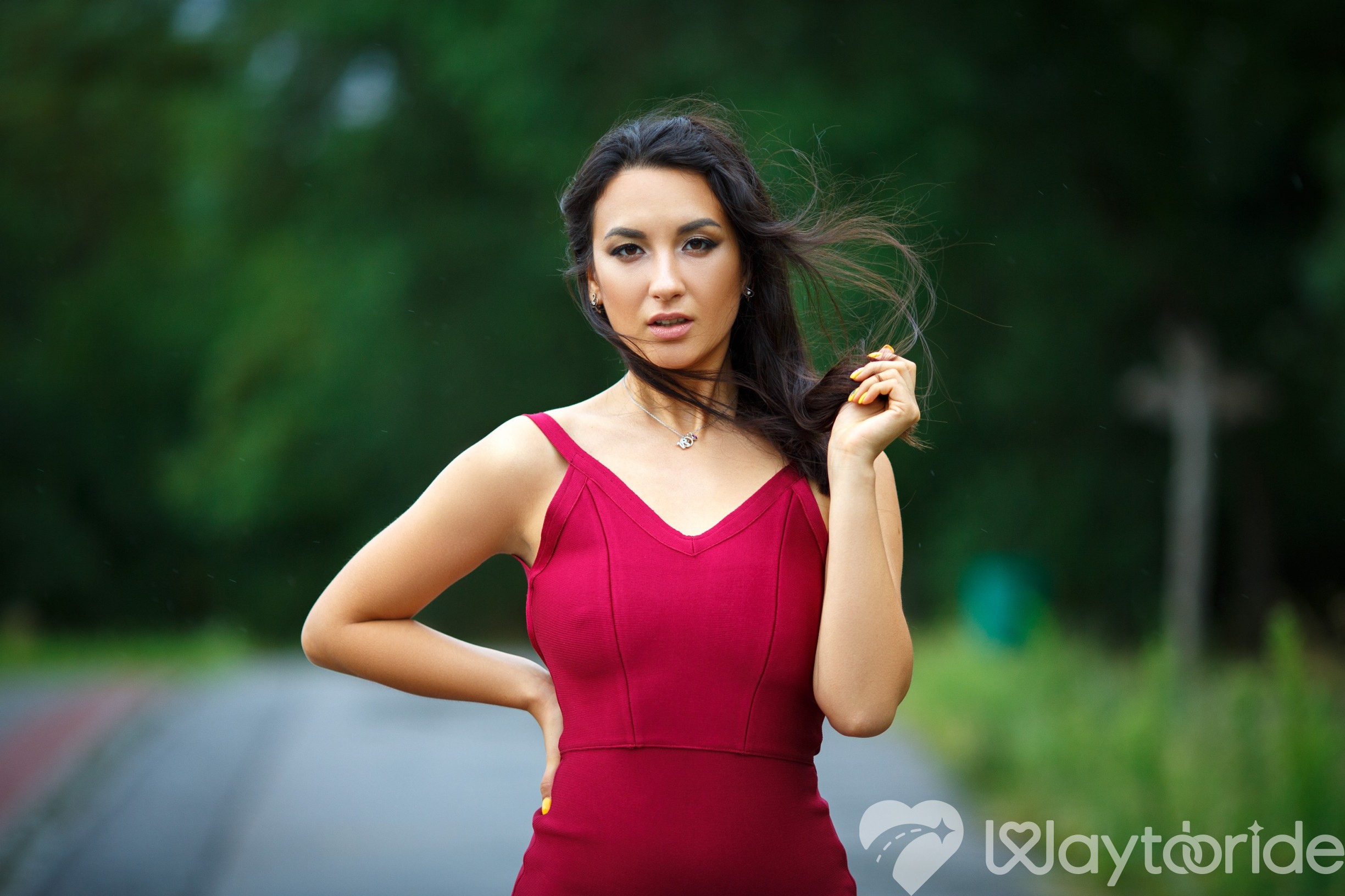 Ignite Passion Long-Distance: Private Video Chats for Online Dating