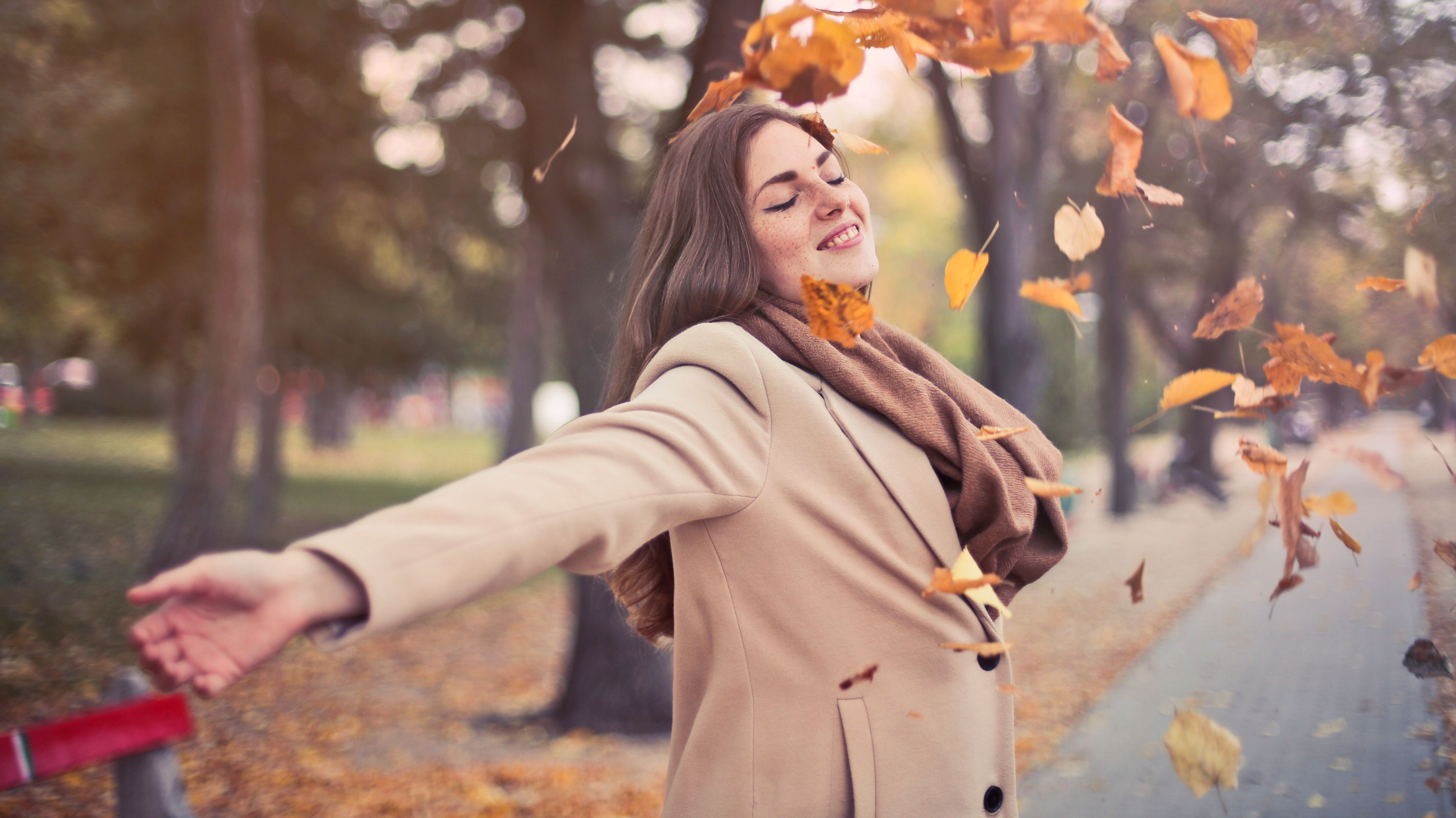 Dating a Ukrainian Woman Who Loves Autumn image 0