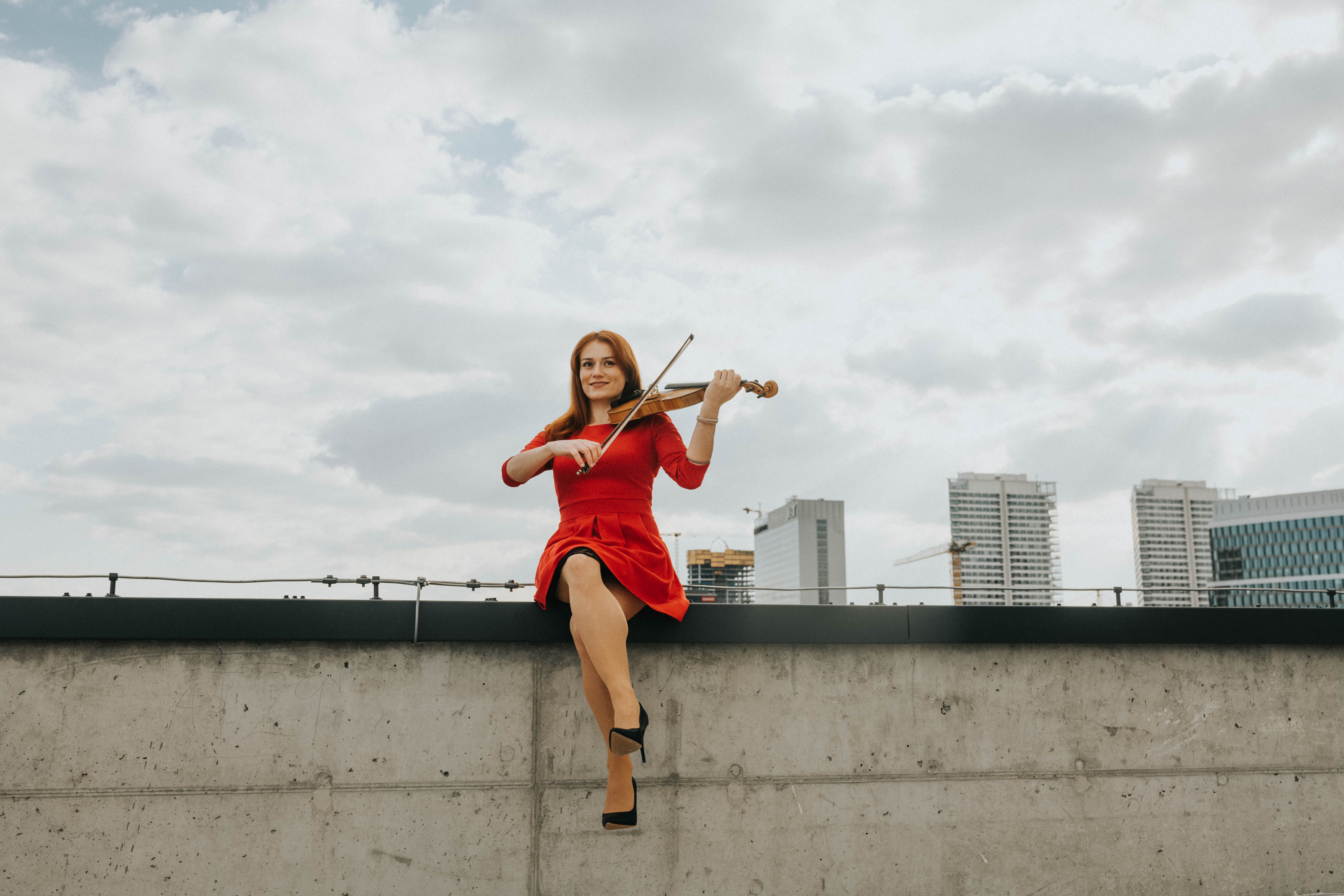 Dating a Ukrainian Violinist: What to Expect image 2