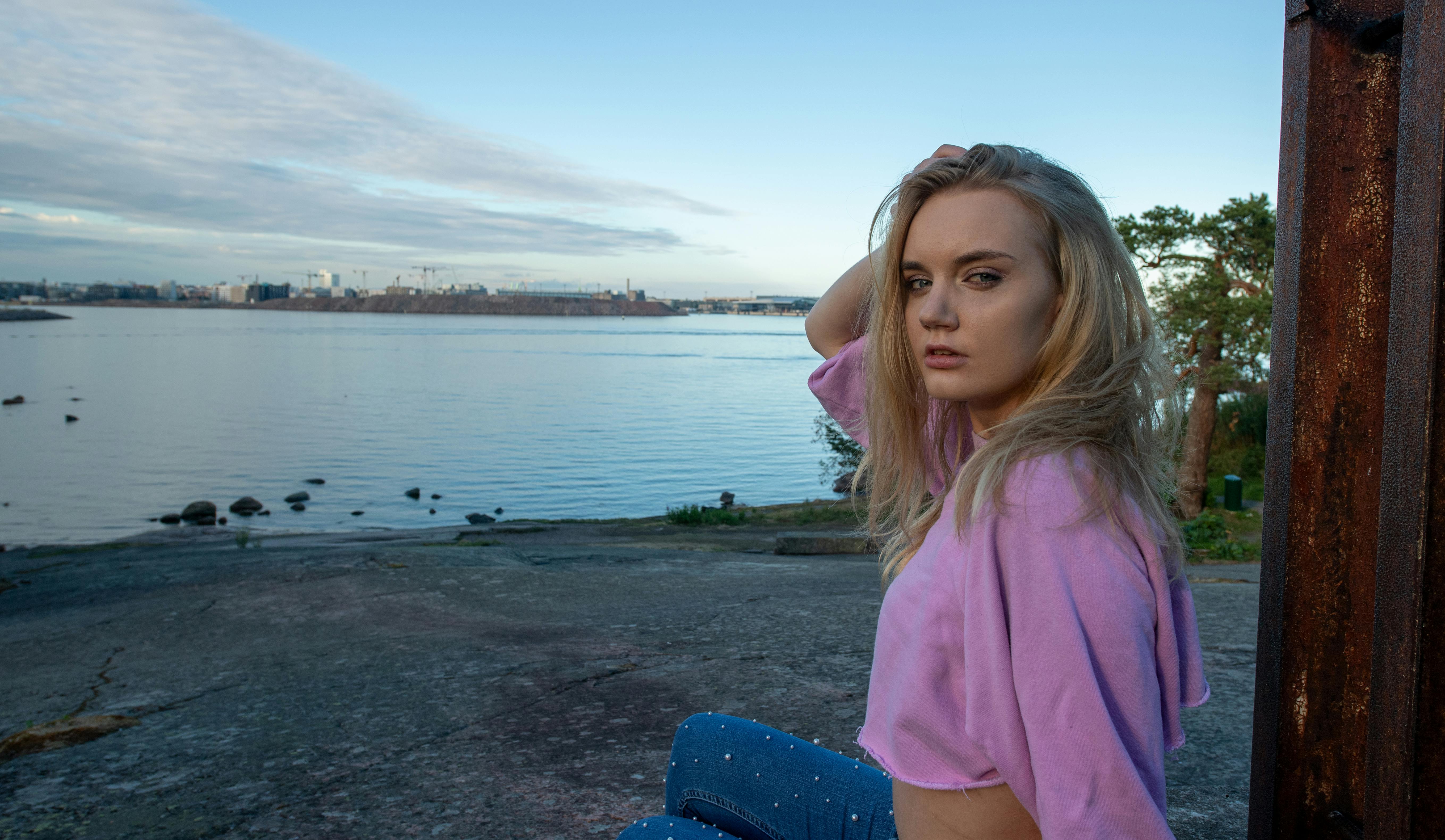 How to Keep a Woman Interested in Online Dating: Proven Tips image 2