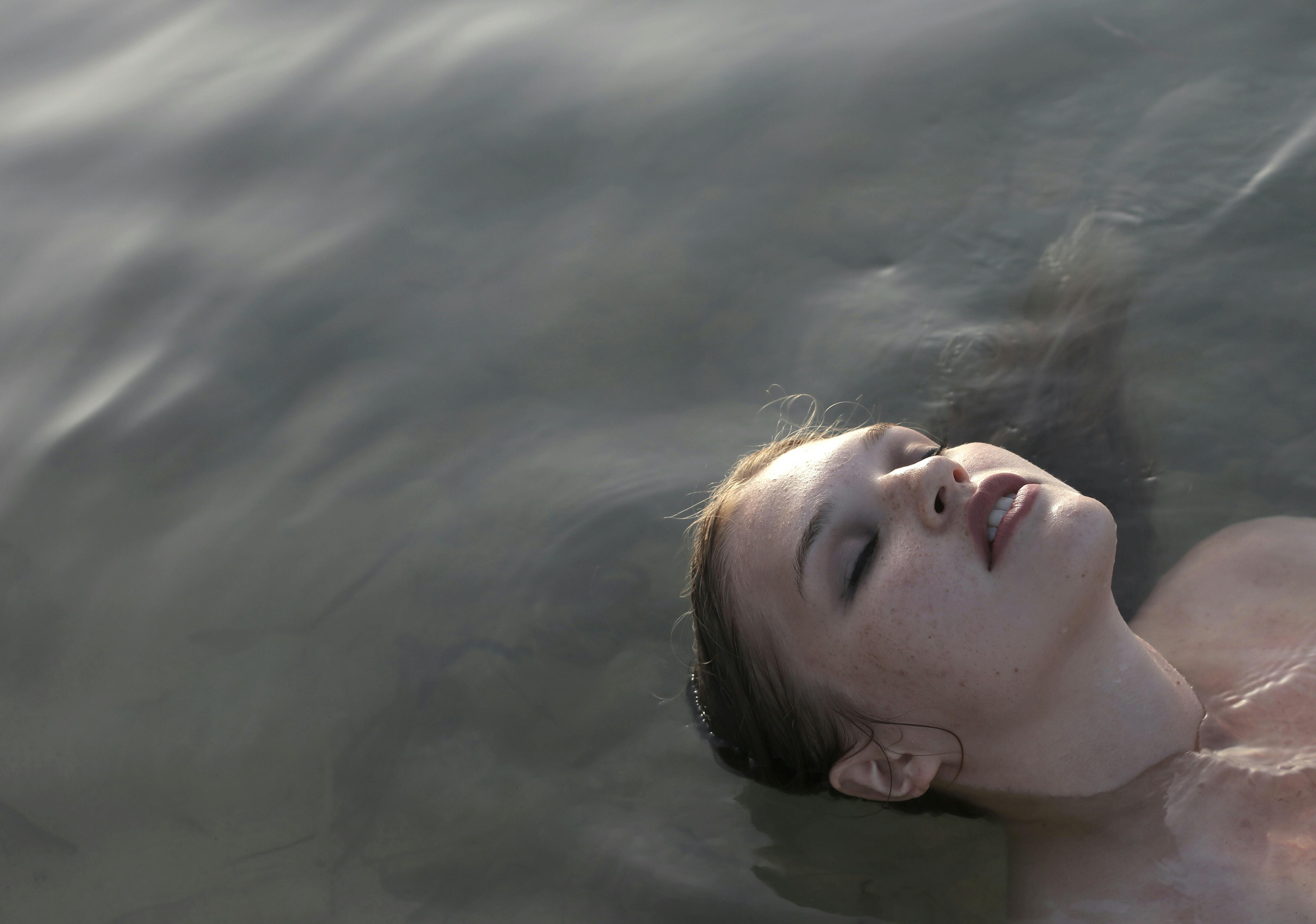 How to Date Someone From Another Country: A Complete Guide to International Relationships image 4