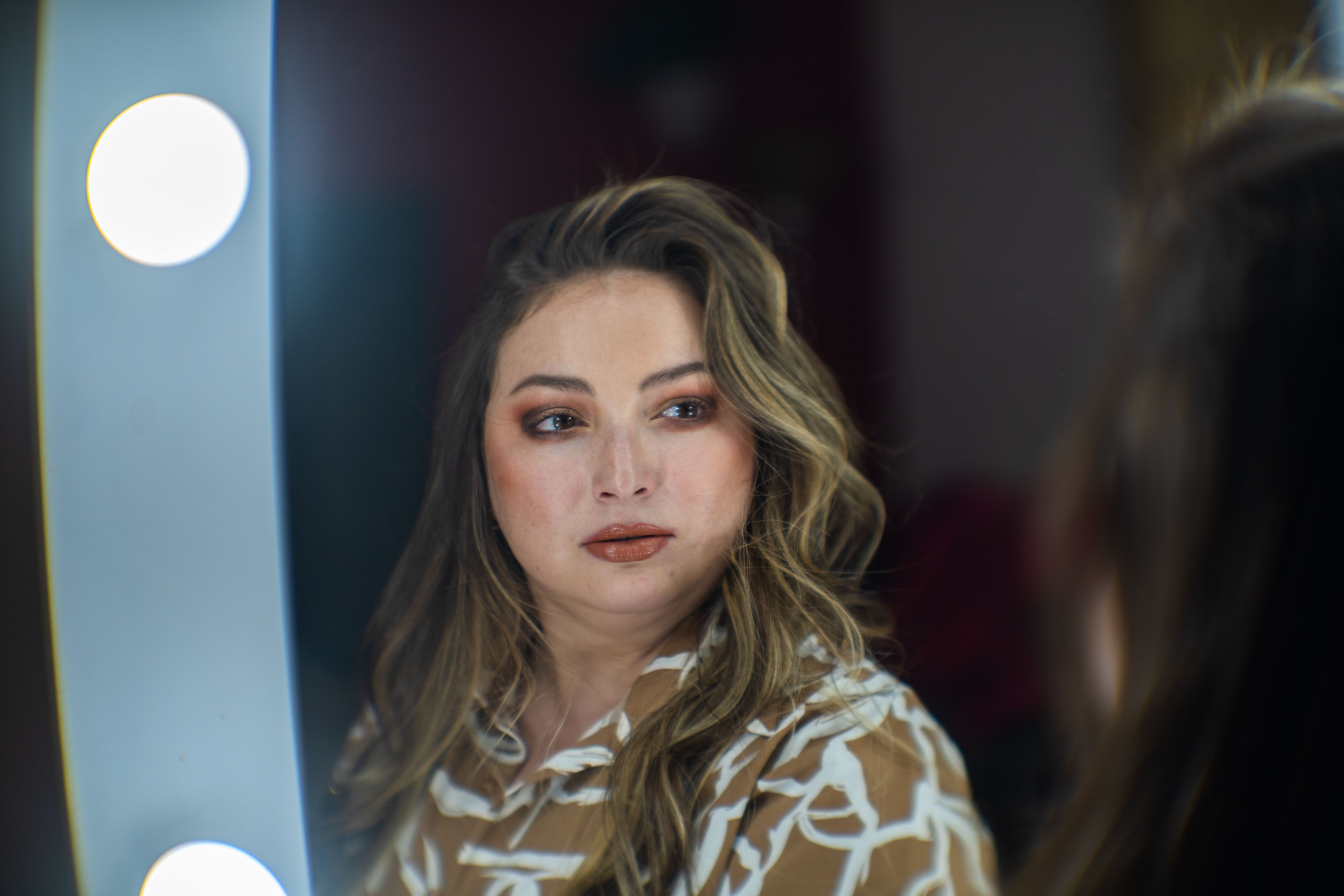 Dating a Ukrainian Makeup Artist: What to Expect image 3