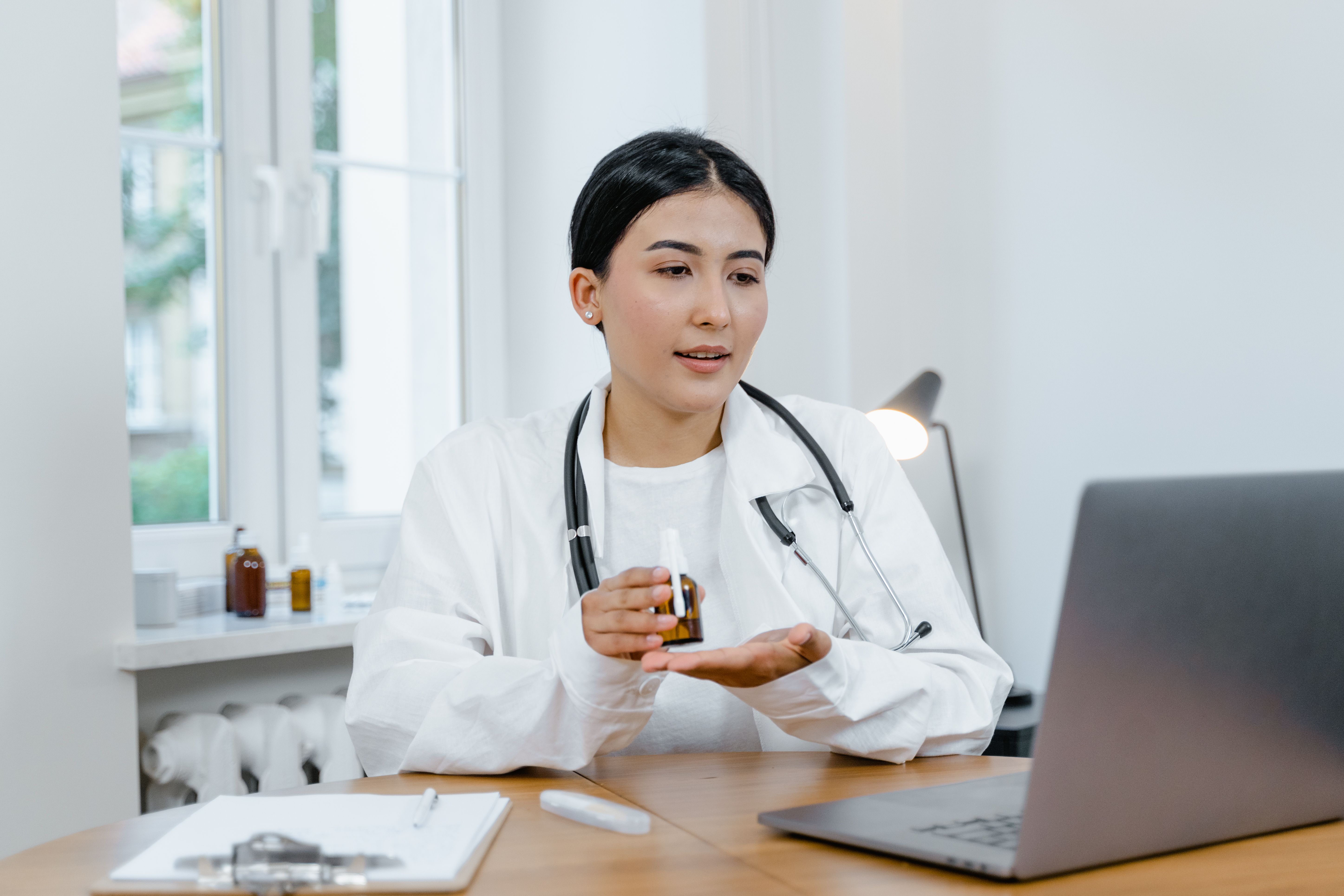 Dating a Ukrainian Pharmacist: What to Expect image 0
