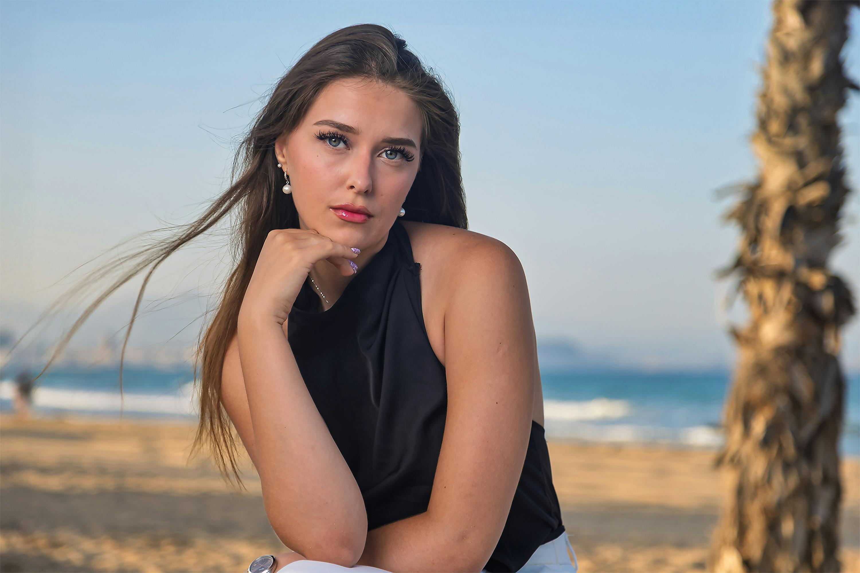 From Online to Meeting in Person: A Safety Checklist for US Travelers image 1