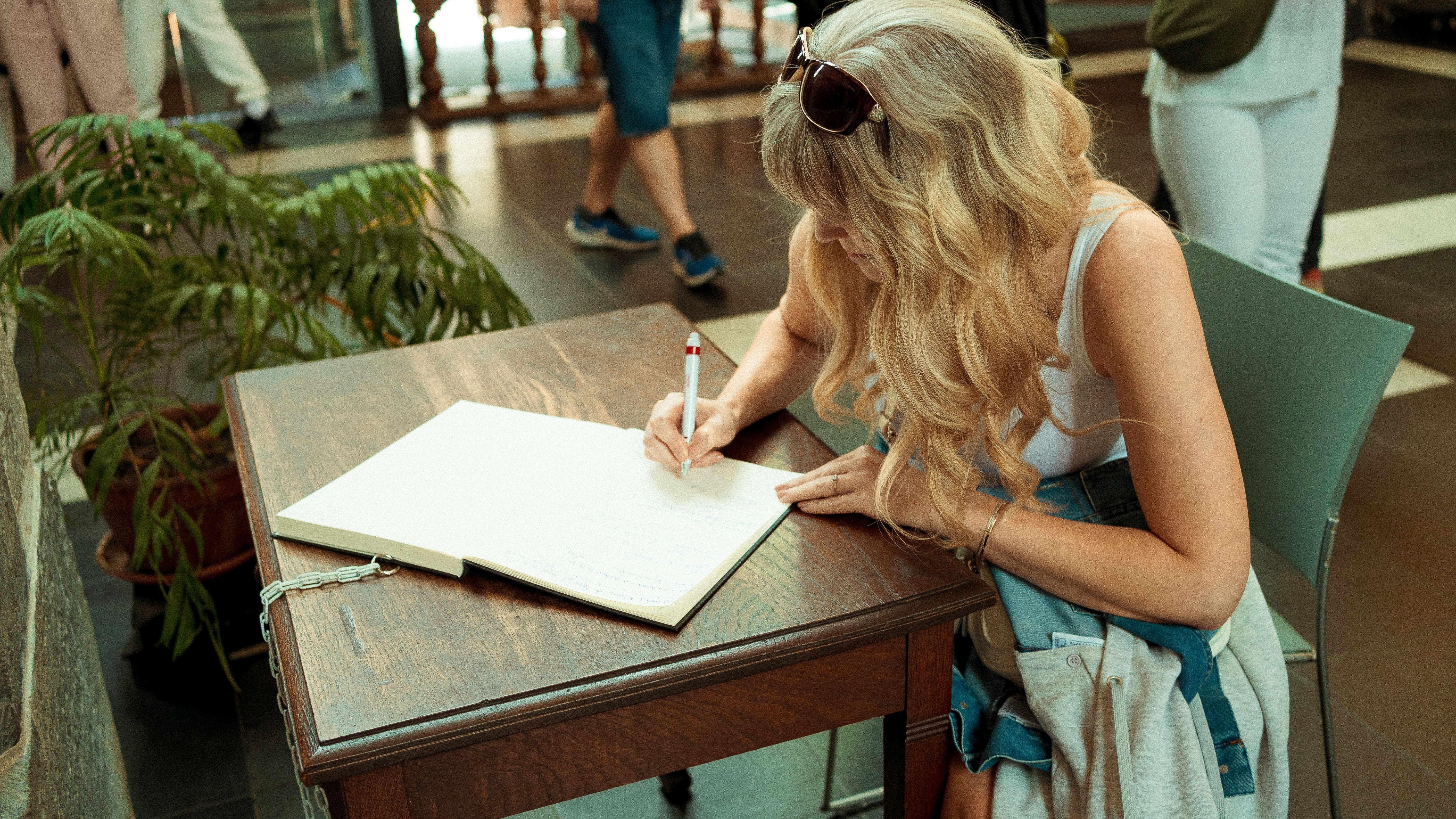 Dating a Ukrainian Woman Who Loves Journaling image 1