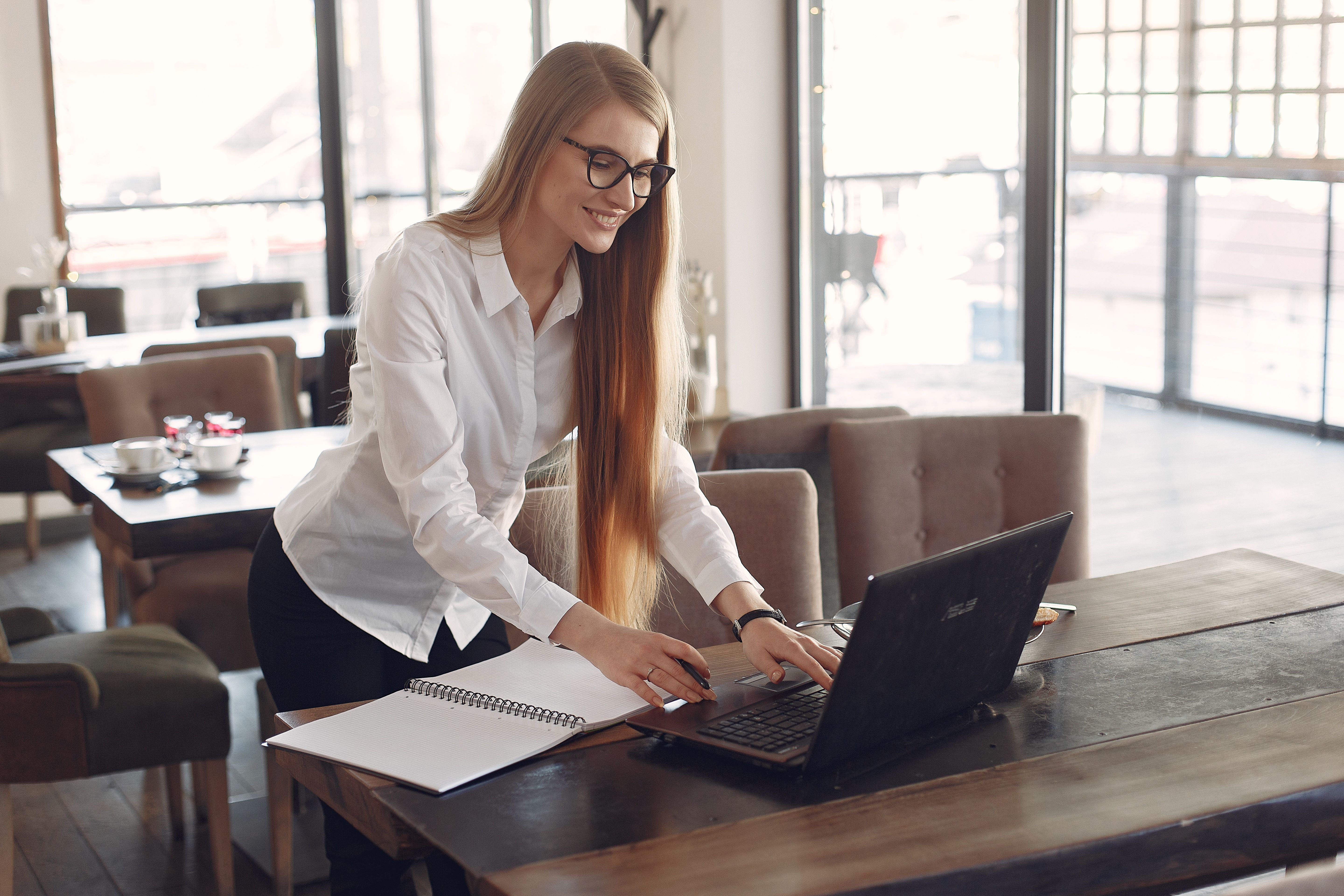 Dating a Ukrainian Marketing Manager: What to Expect image 2