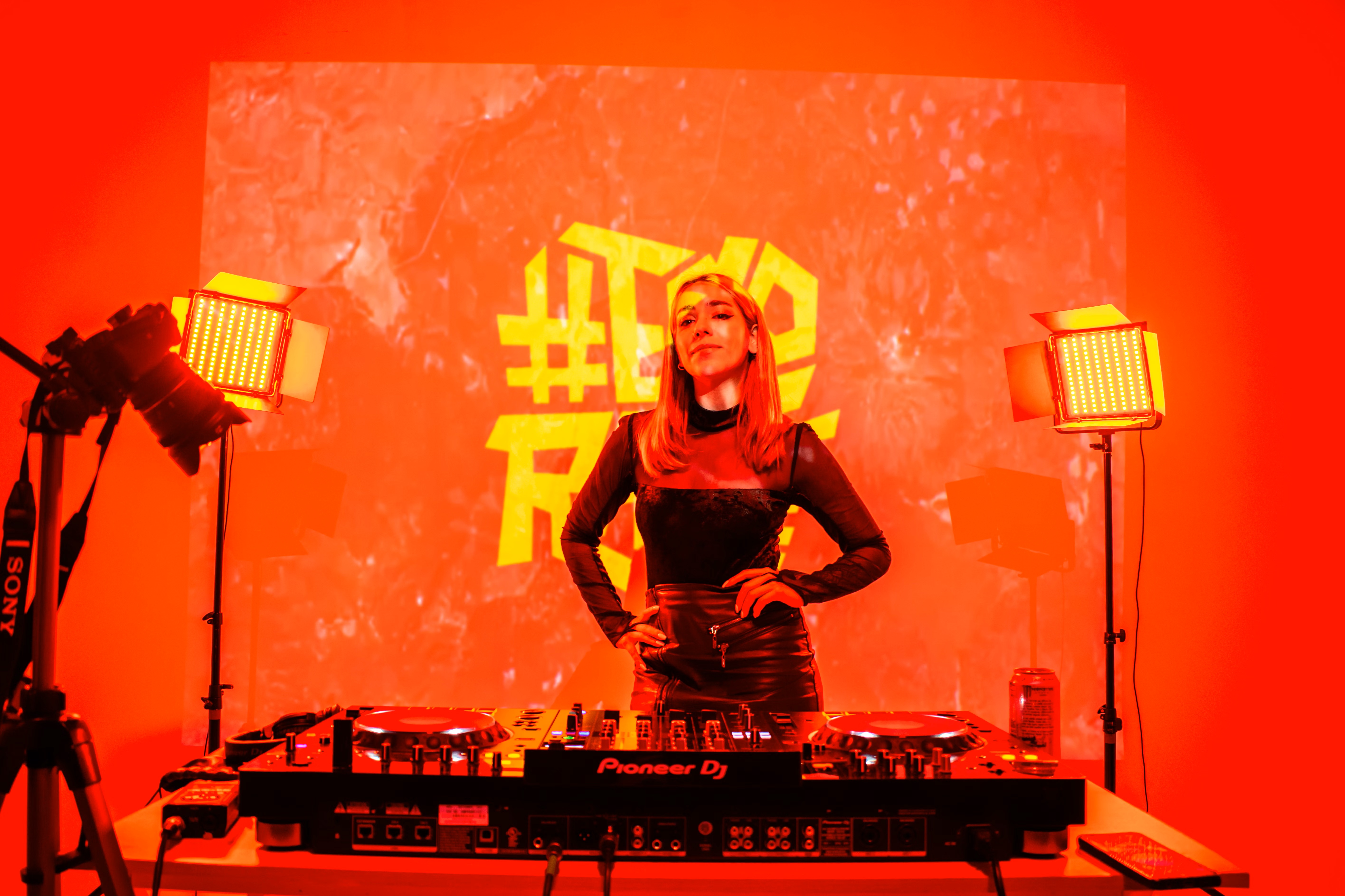 Dating a Ukrainian DJ: What to Expect image 2