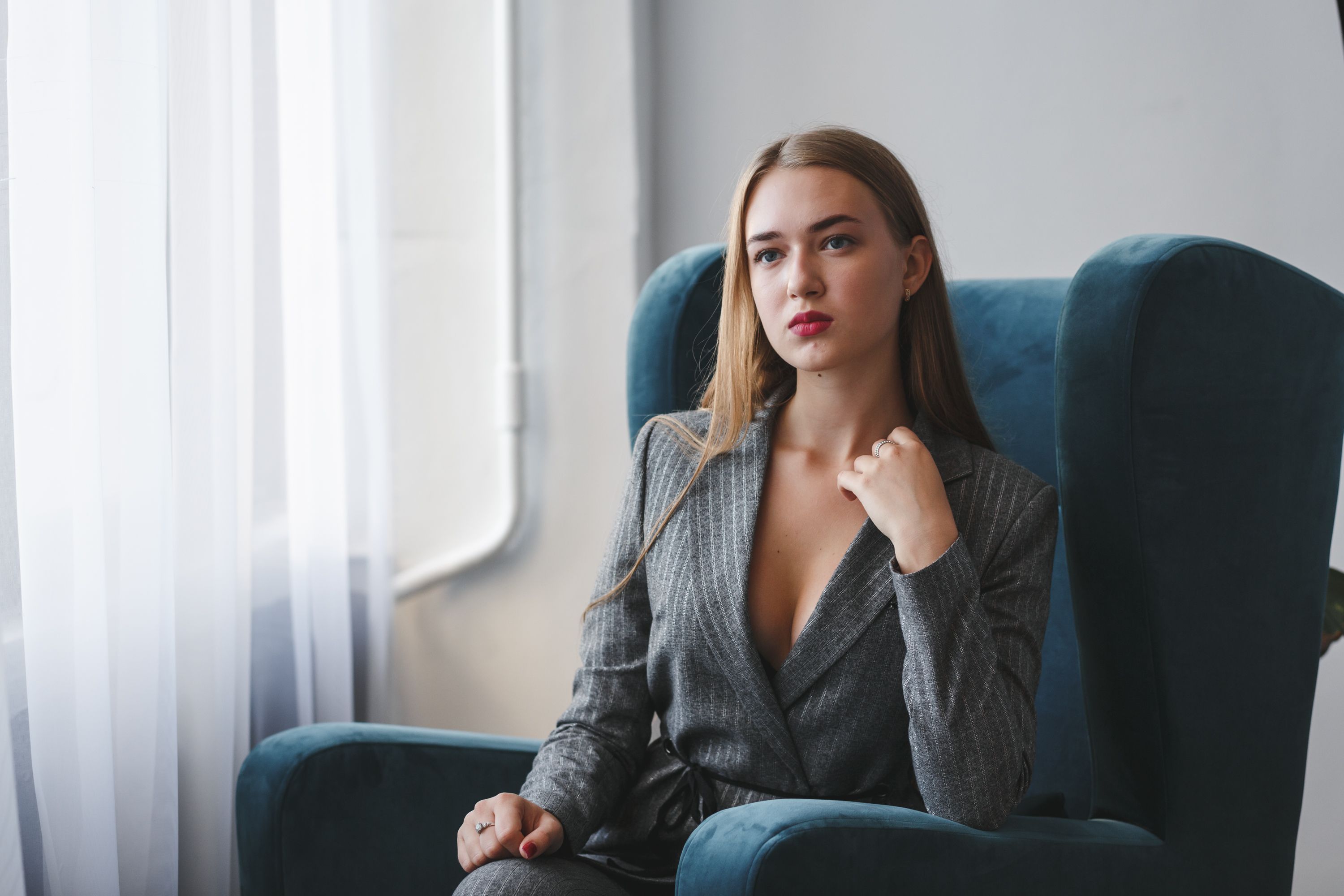 Dating a Ukrainian Woman Established in Her Career: What to Expect image 0