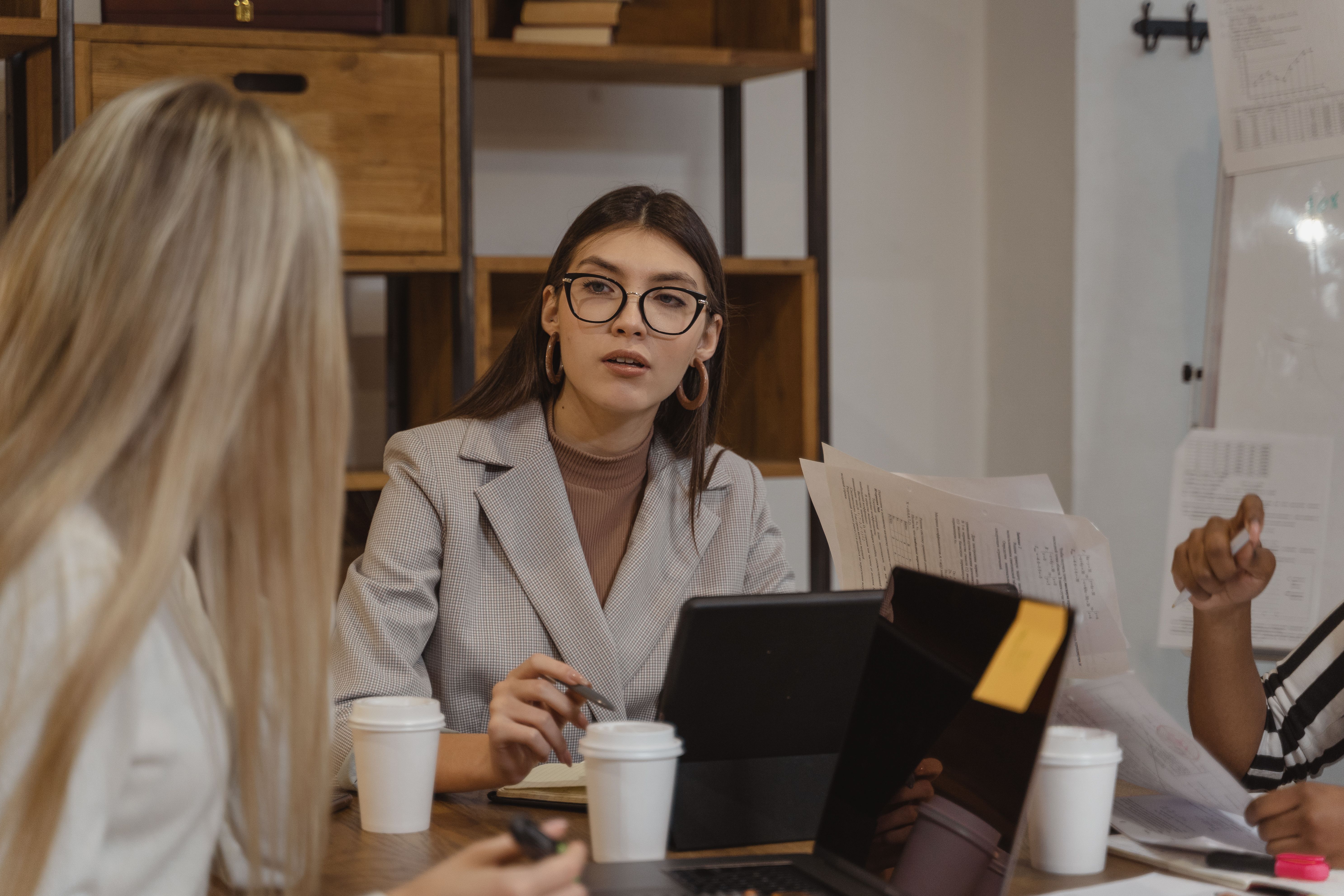 Dating a Ukrainian HR Manager: What to Expect image 2