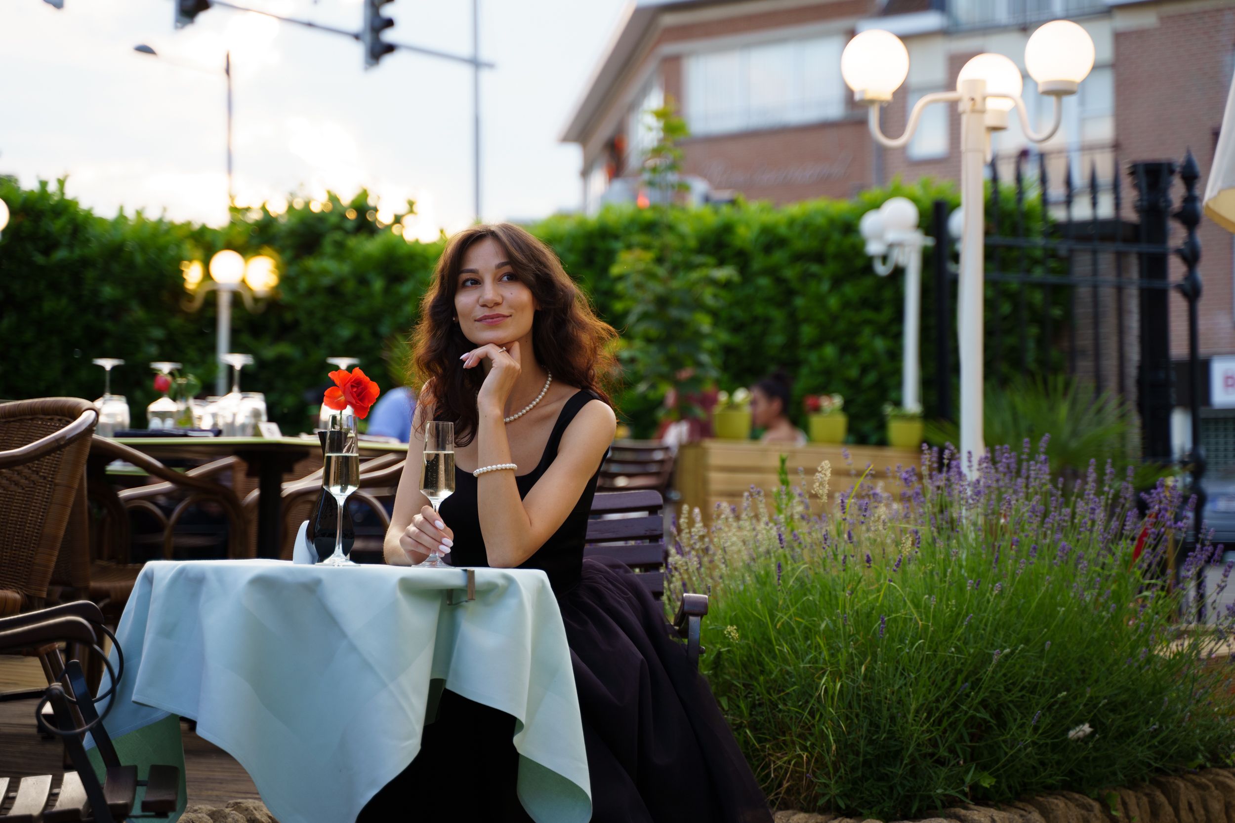 What to Text Her Between Dates image 2