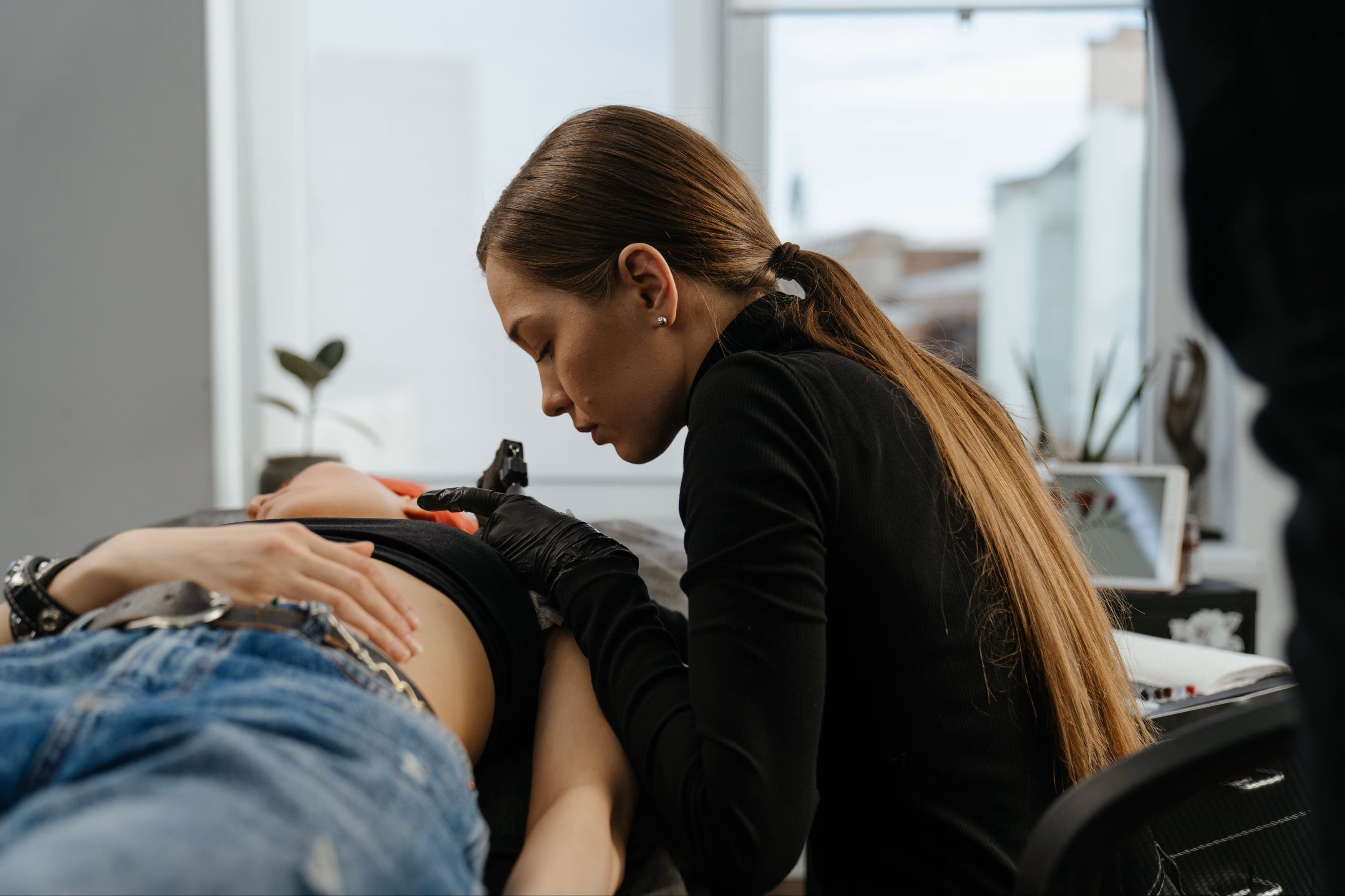 Dating a Ukrainian Tattoo Artist: What to Expect image 0