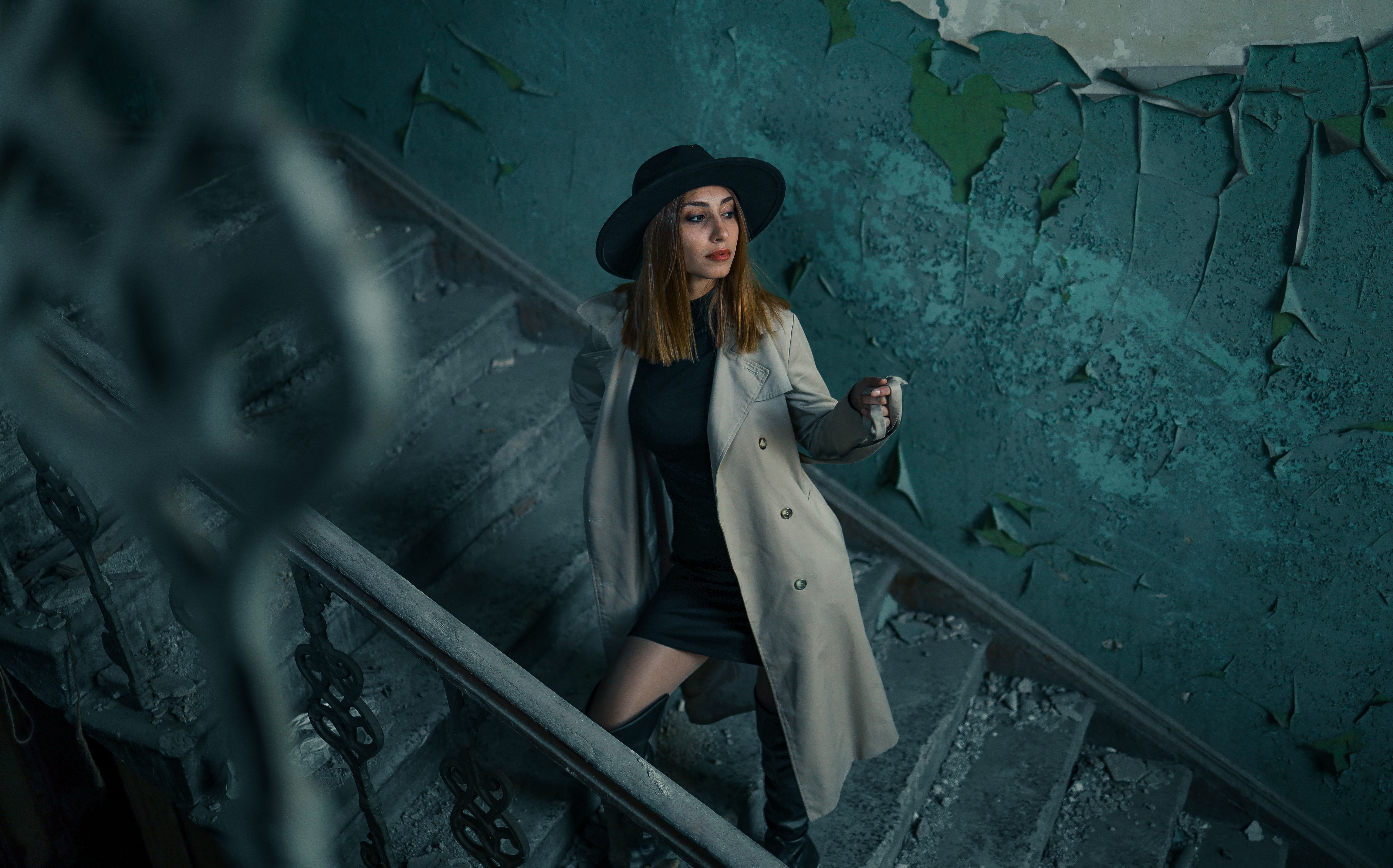 Dating a Ukrainian Detective: What to Expect image 0