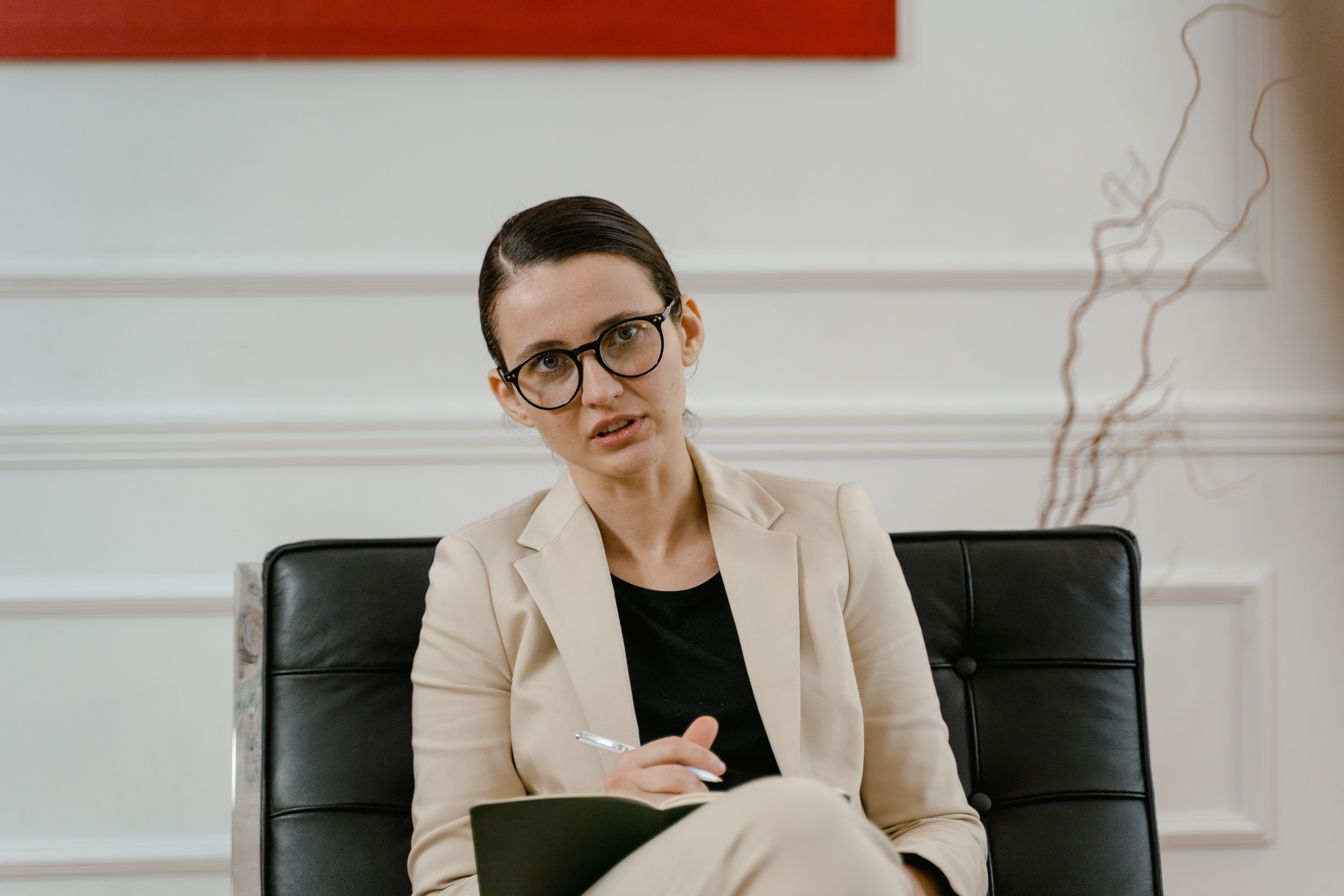 Dating a Ukrainian Psychologist: What to Expect image 2