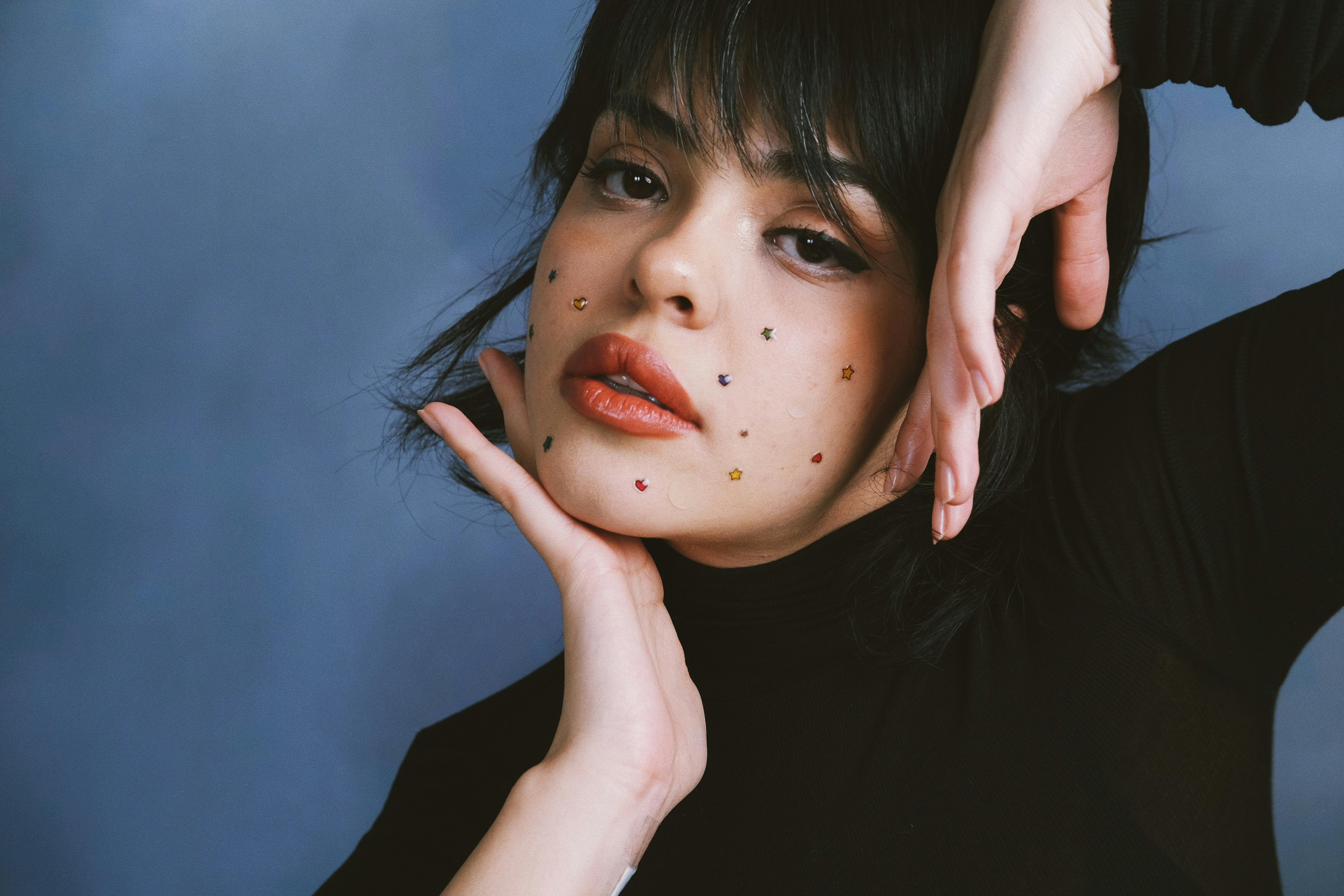 How to Handle Time Zone Differences in International Online Dating image 1