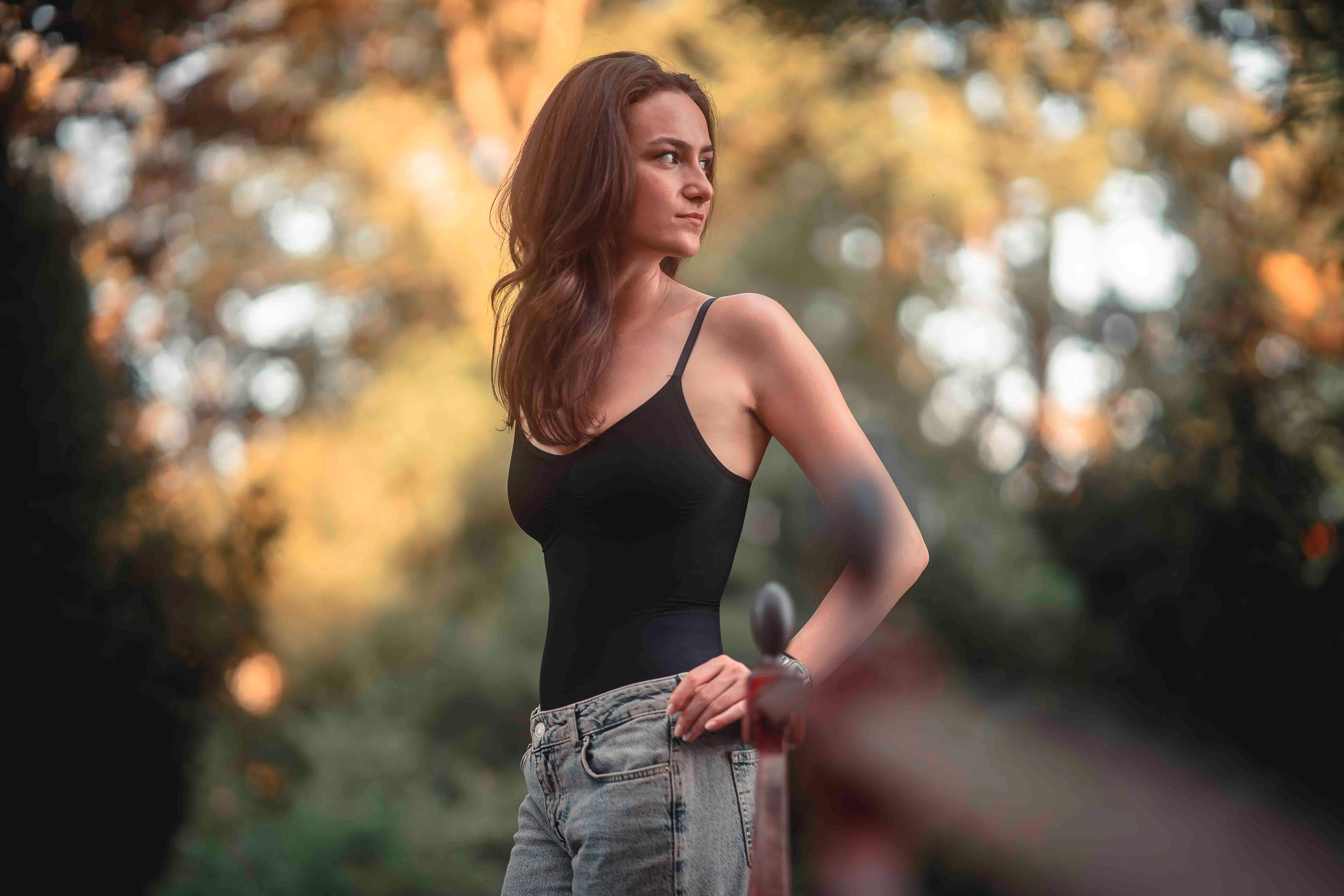 How to Write a Perfect Online Dating Bio: Examples and Tips image 1