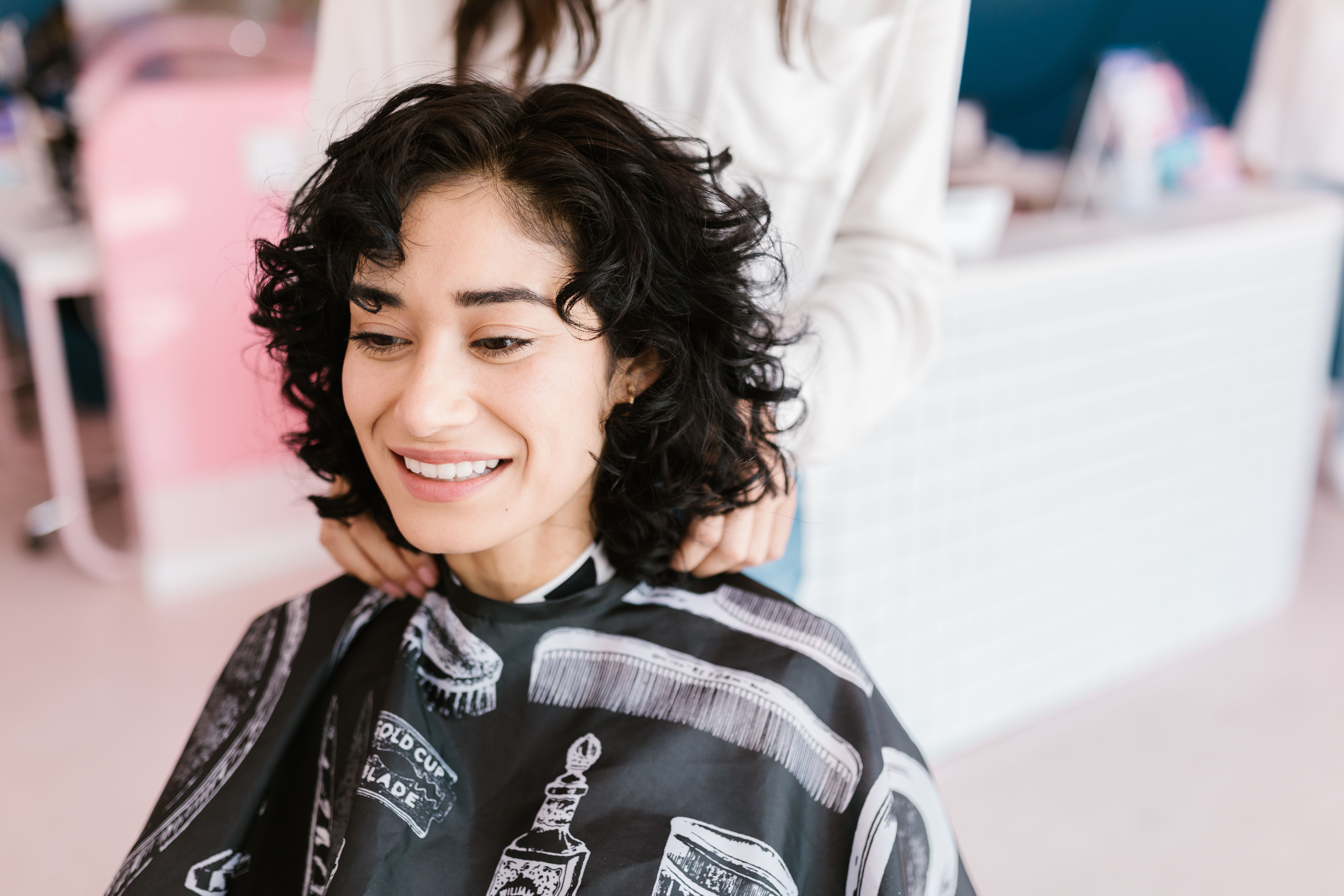 Dating a Ukrainian Hairdresser: What to Expect image 0