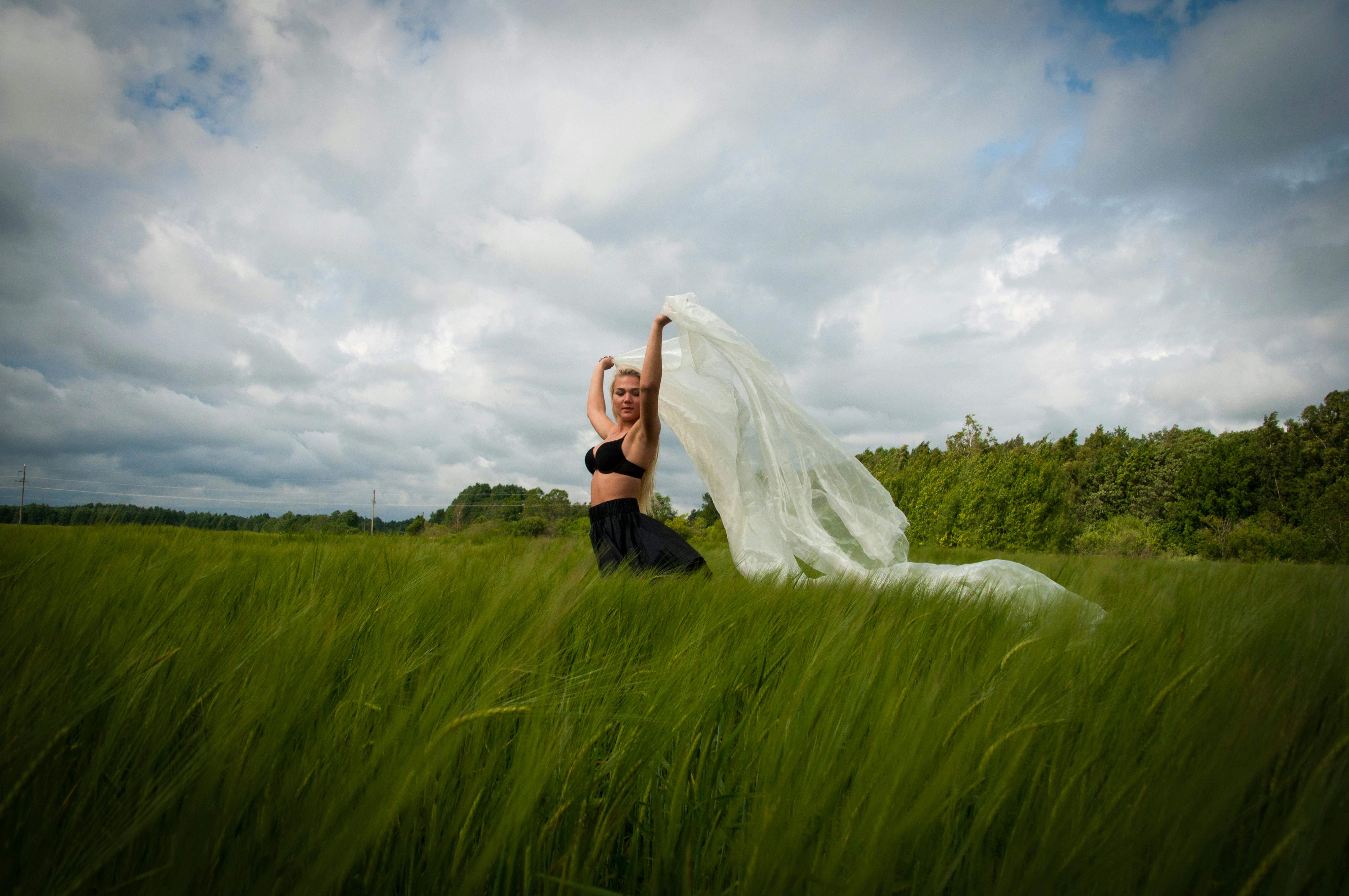 From Online Chats to Real Life: Turning Communication into Connection image 2