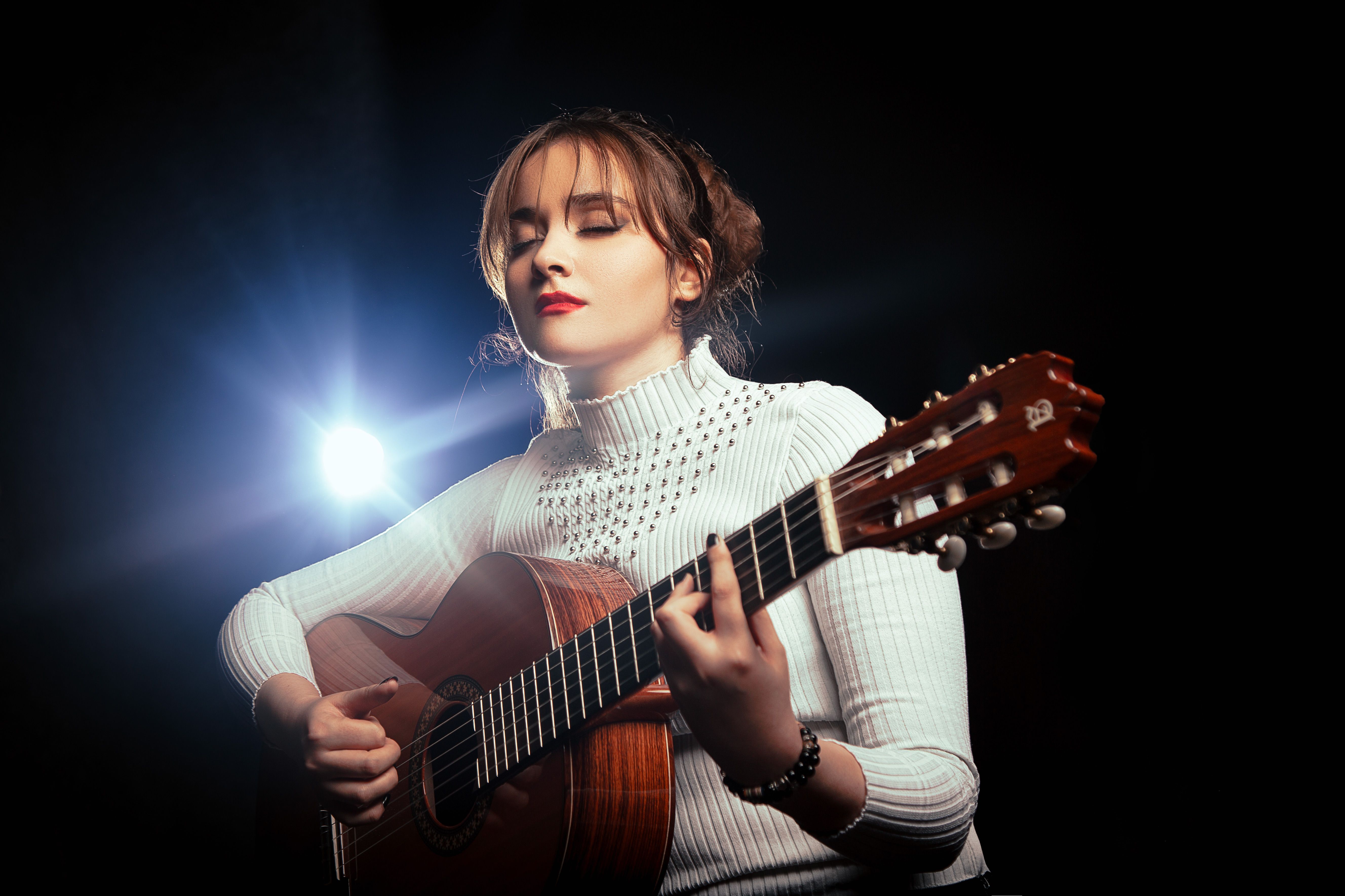 Dating a Ukrainian Musician: What to Expect image 0
