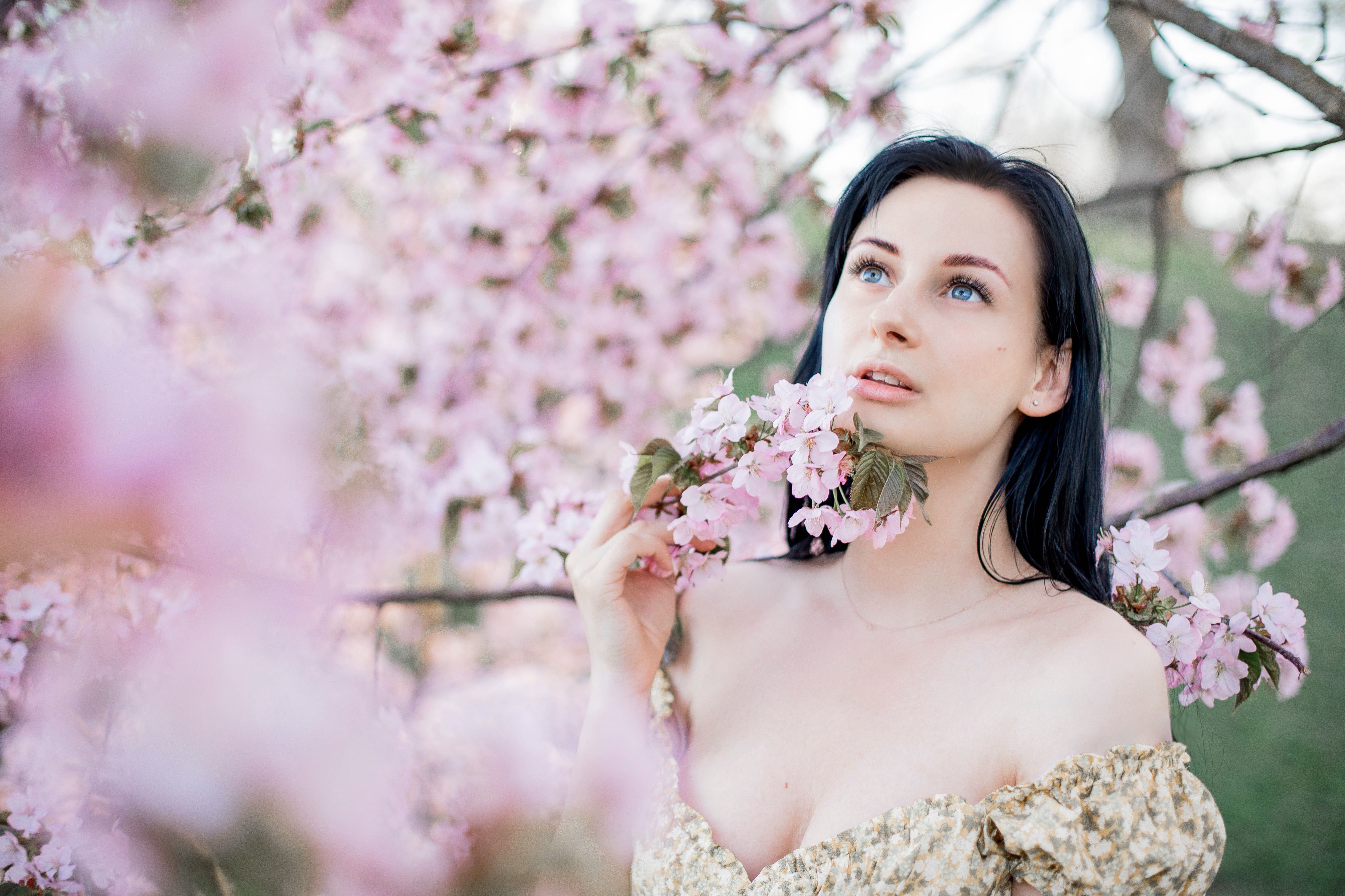 Dating a Ukrainian Woman Living with Her Parents: What to Expect image 2