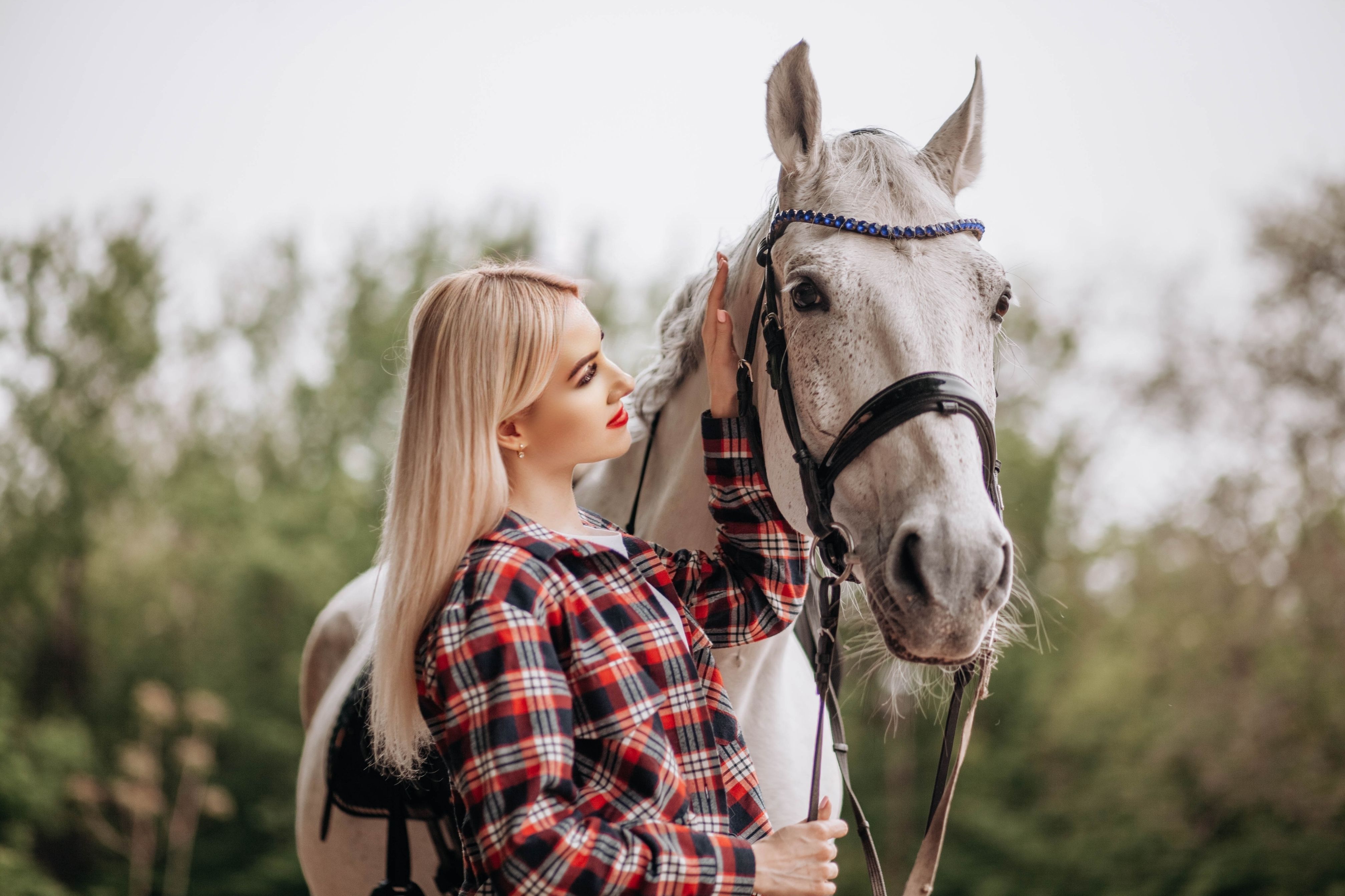 Dating a Ukrainian Woman Who Loves Animals image 2