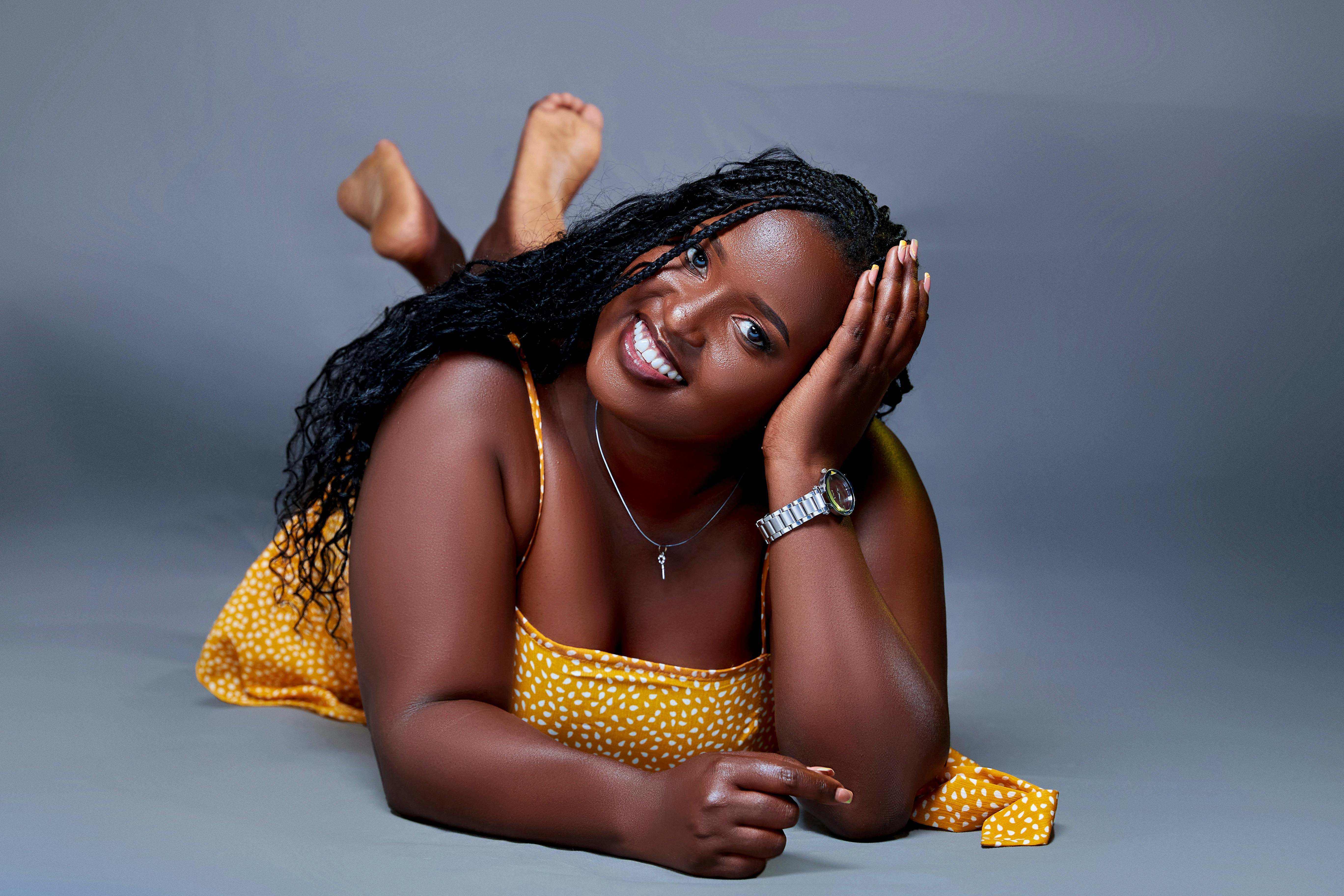 How to Avoid Friend Zone in Online Dating and Build Attraction image 2