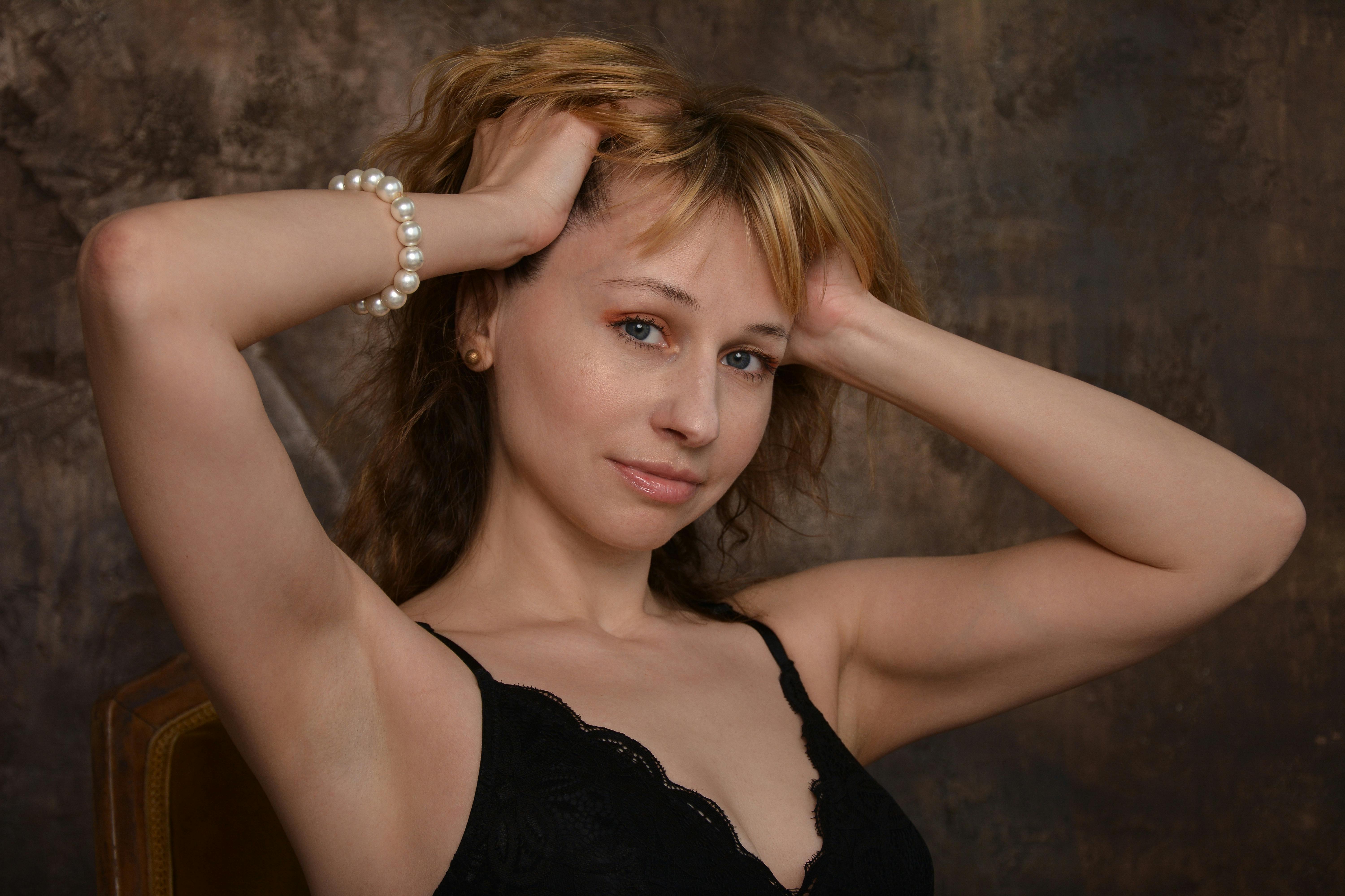 The Smooth Landing: A Gentleman’s Guide to Helping Your Slavic Wife Integrate After Relocation image 0
