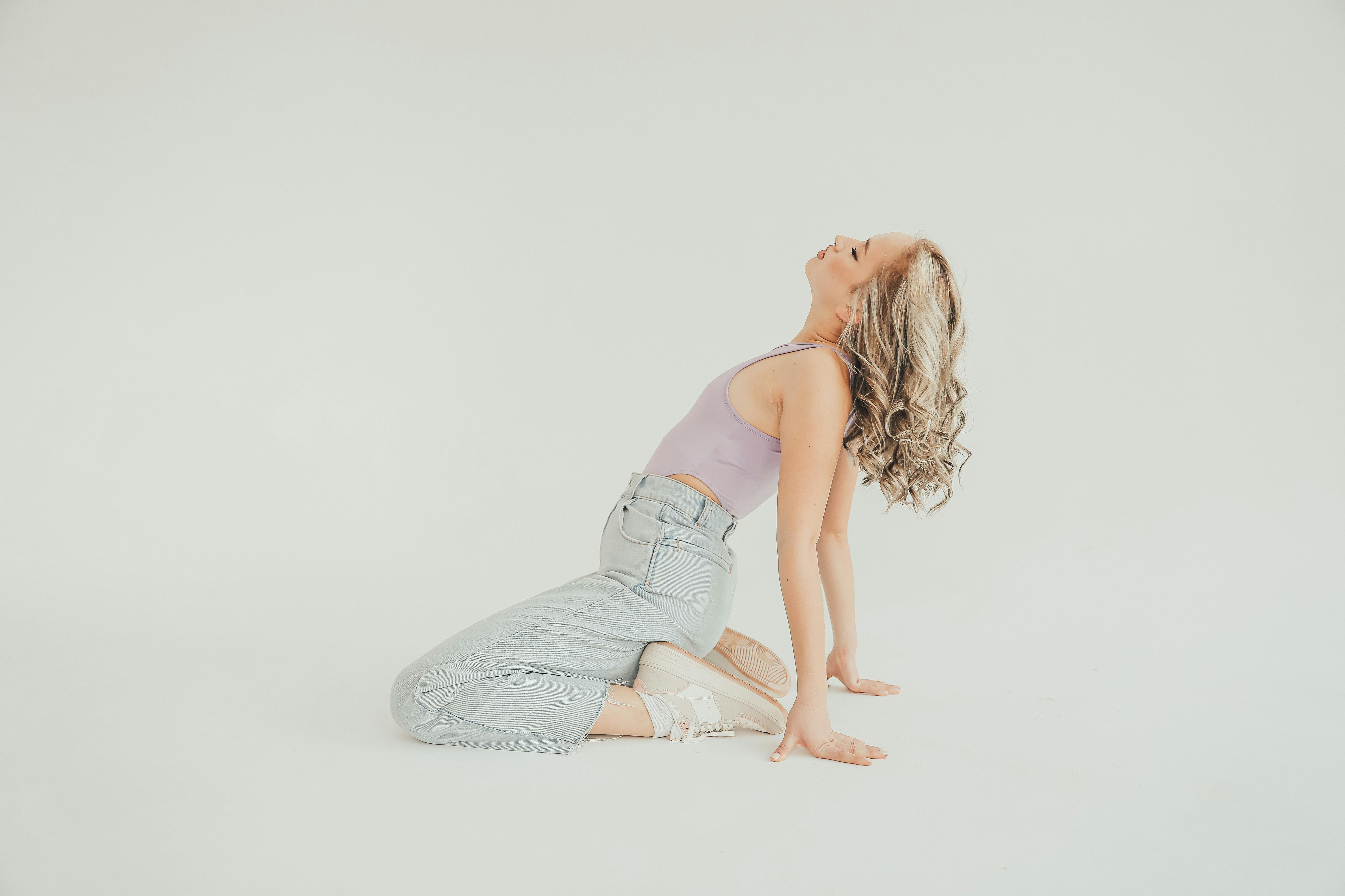 Why She Reads Your Messages but Doesn’t Reply (And What to Do) image 0