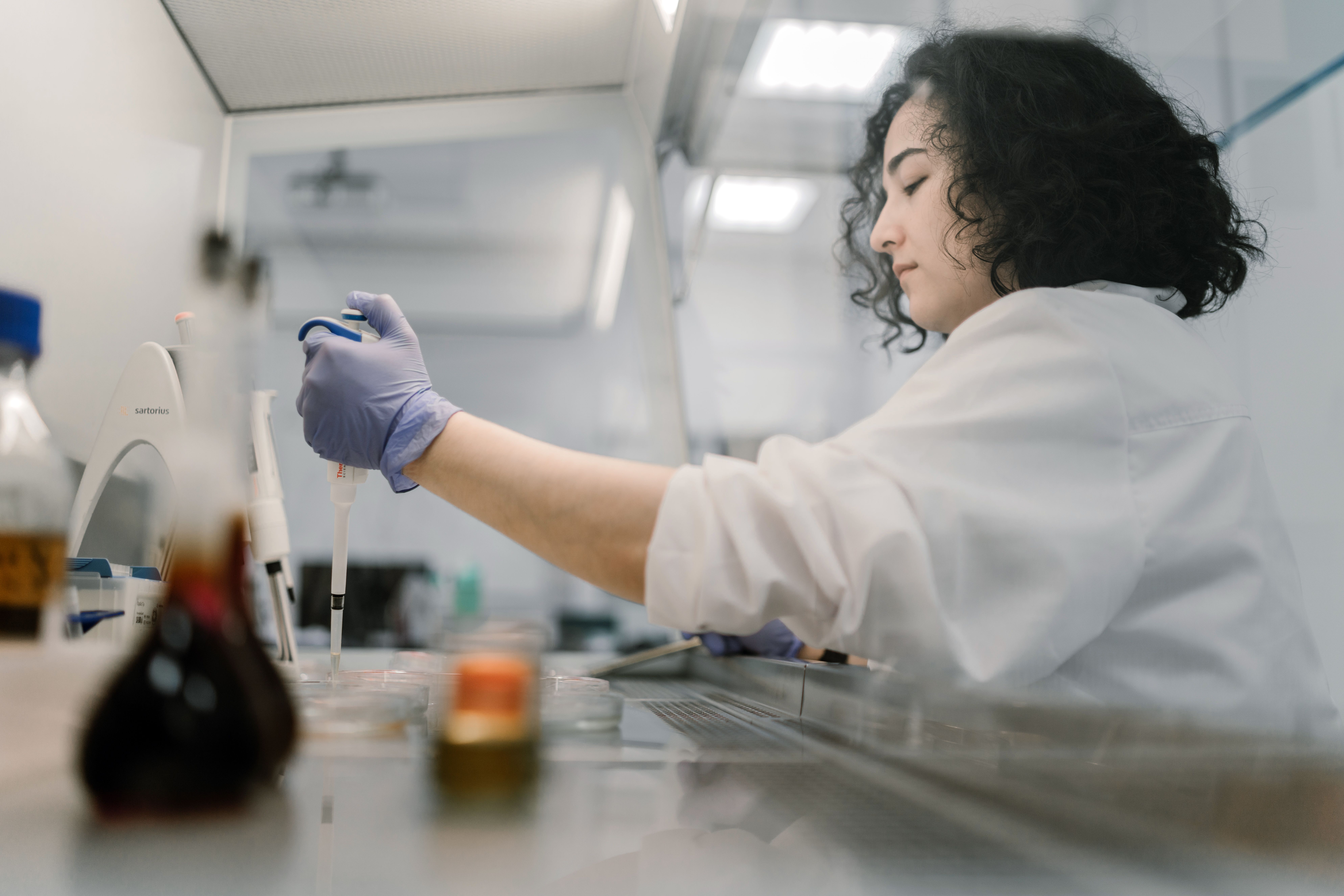 Dating a Ukrainian Chemist: What to Expect image 2